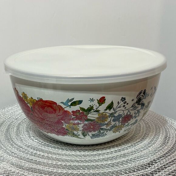 Pioneer Woman Enamel on Steel Mixing Bowl with Lid 4 Qt Sweet Rose NWT - Picture 2 of 10